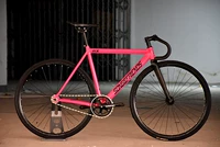 Розовый высококачественный цвет можно заменить