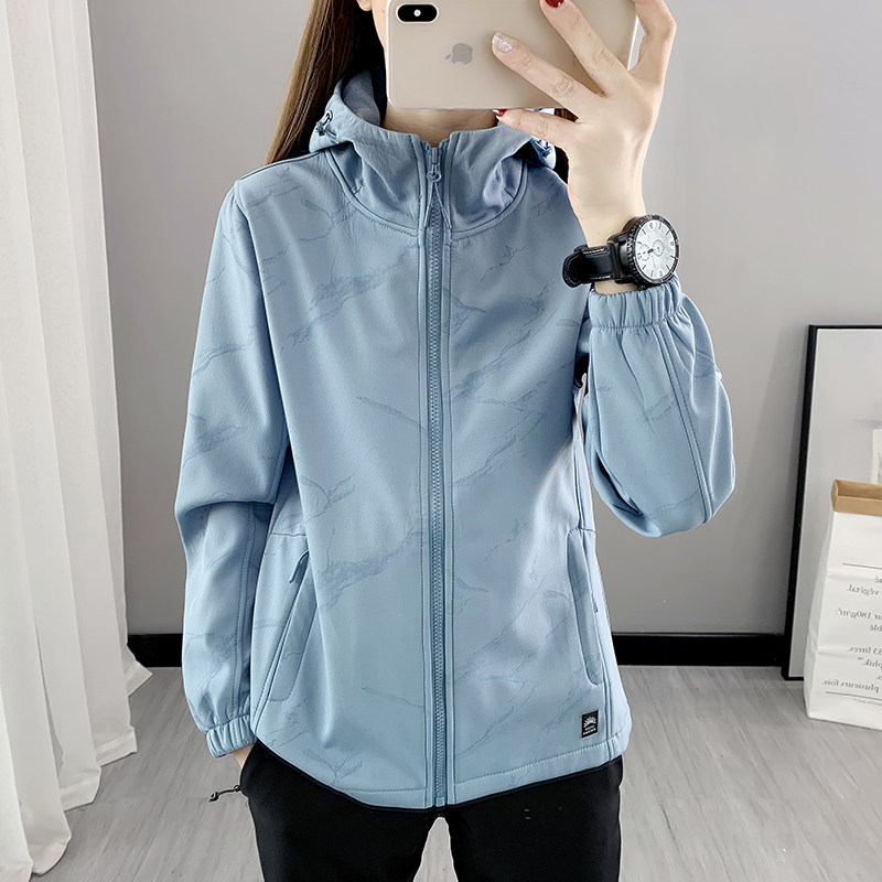 女性用フード付きソフトシェルジャケット、フリース裏地付き、厚手で暖かいハイキング・登山用スーツ、男性用ウィンドブレーカー。