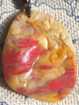 Natural Changhua Tian Huang Frozen Chicken Blood Stone Fu plays a soft jade base in front of the eyes Soft jade bottom Bahrain Shoushan Laotian Huangshi