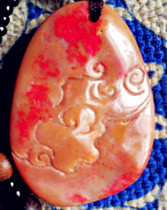 Natural Changhua chicken blood stone pendant Xiangyun soft jade bottom lotus root powder jelly Bahrain Laos Shoushan seal Tianhuang stone