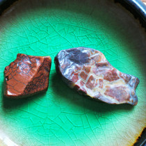 Alashan horse tooth Stone Desert paint strange stone old skin open pictogram (Dragon turtle fish eye original stone tendon fish