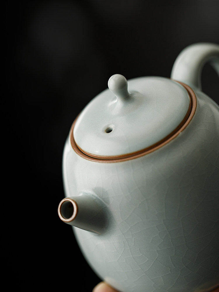 Tang Feng and Song Yun's Master-Level Ru Kiln Tea Set Is a Gift for Elders, a Housewarming Gift, a Christmas Gift