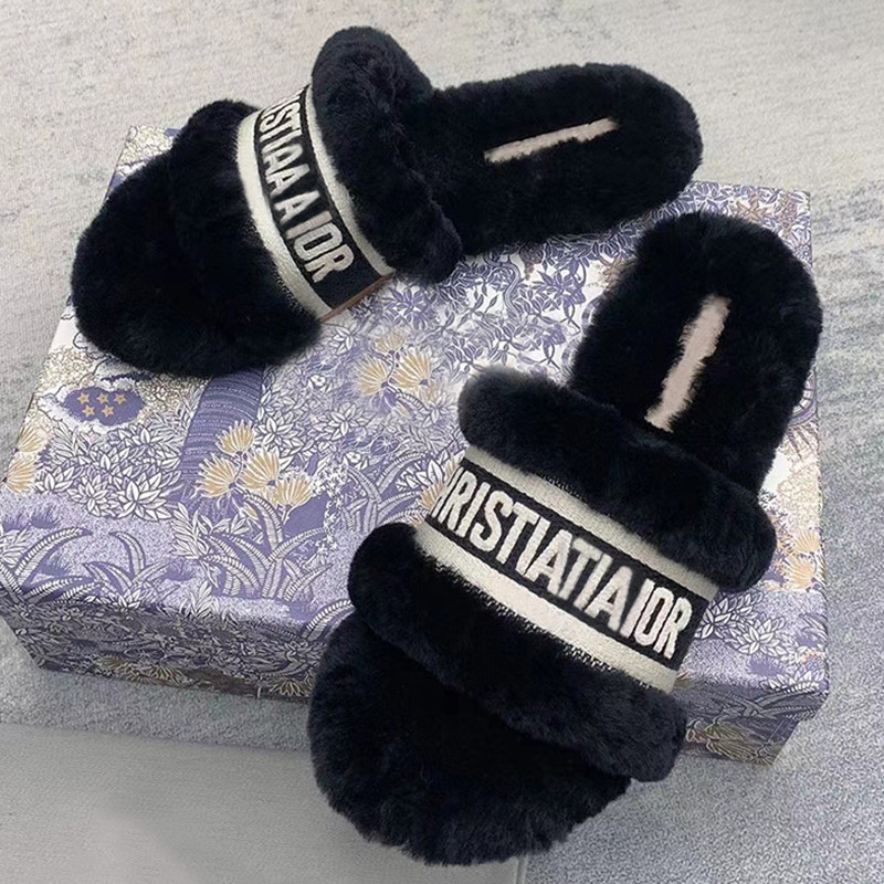 Real hair exterior wearing black fur slippers 100 lap gush warm women genuine leather sweater shoes 2022 new