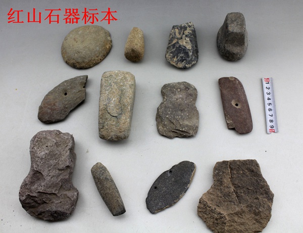 Red Mountain Cultural Stone Instrumental Prehistoric Stone Axe Science Teaching Aids Specimens Jade High Ancient Stone Hoe Stone Sickle