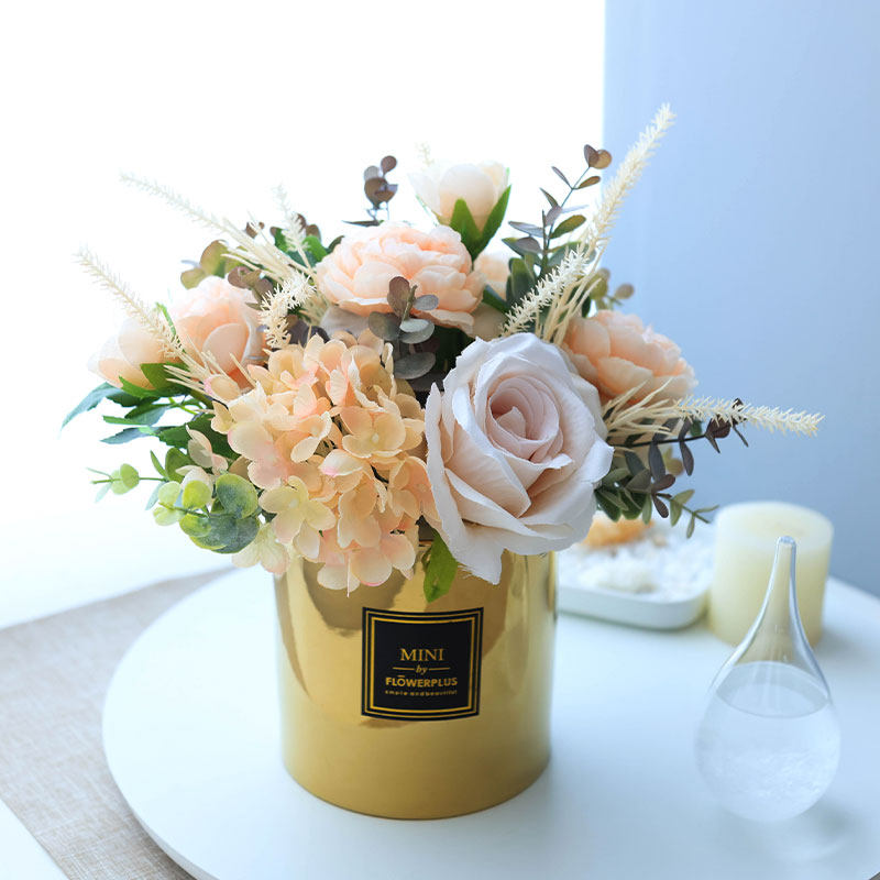 Ins high-end light luxury dried flower bouquet high-end simulation flower arrangement fake flower dining table living room decorative flower arrangement