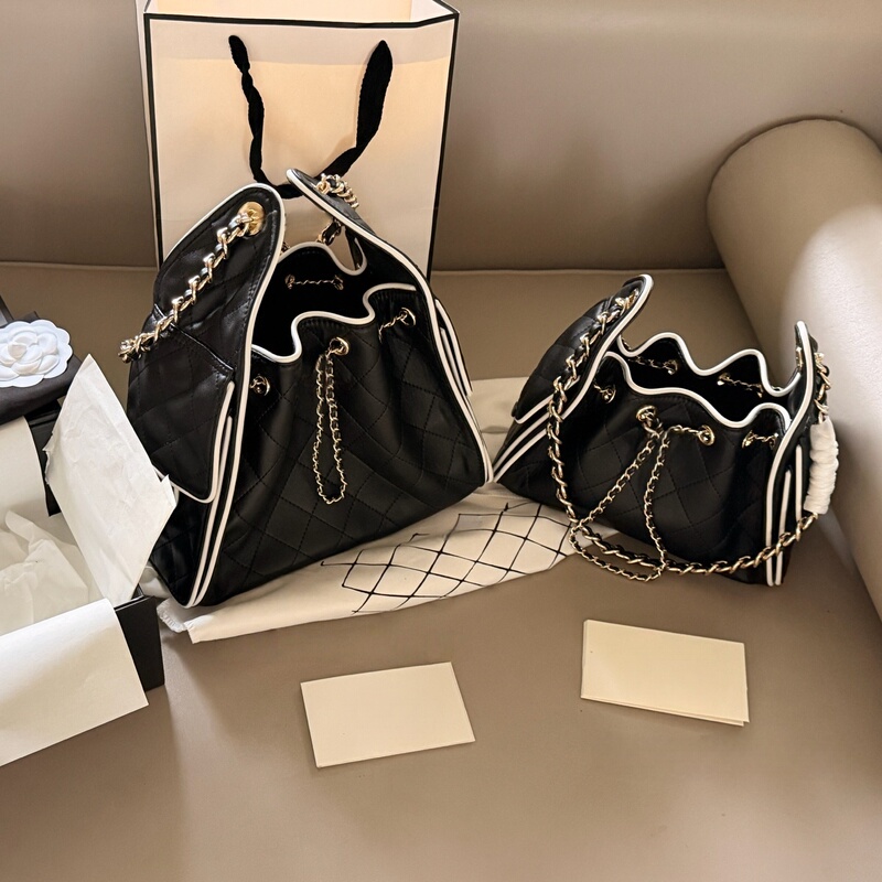 20/26P New Mini Black and White Panda Hobo Underarm Bag 25Bag Cut Out Drawstring Shoulder Bucket Bag for Women