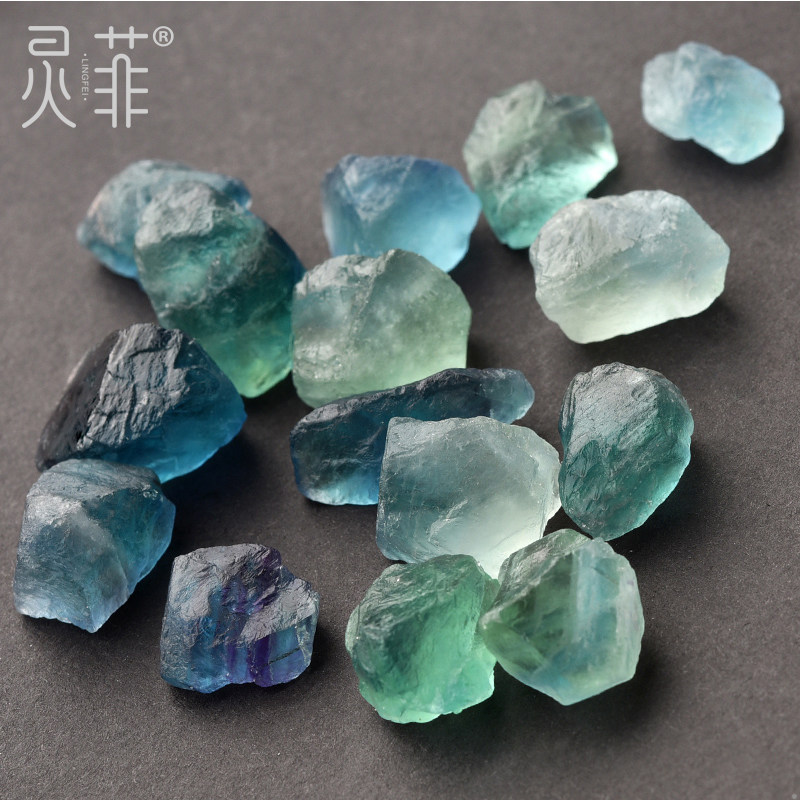Lingfei blue fluorite rough specimen Nature old mine Blue crystal gravel raw ore decoration Mineral crystal stone wool