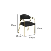 Черный стул