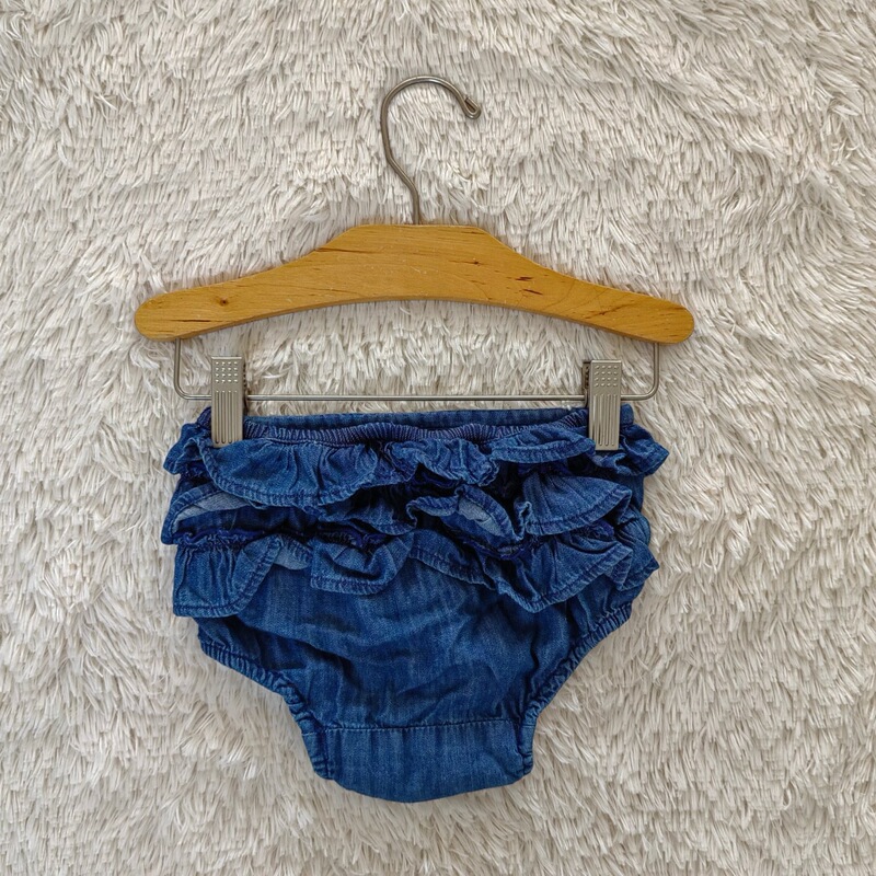 [Authentic in Stock] Gap Infant Woven Diaper Cover Baby Denim Shorts Outerwear Underwear 107287