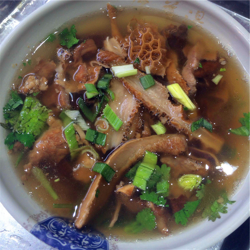 2 pieces Shunfeng Fujian Hakka Bull Grocery Soup Fuzhou Snack Beef Hooded Hot Pot 500 gr to send soup ladle