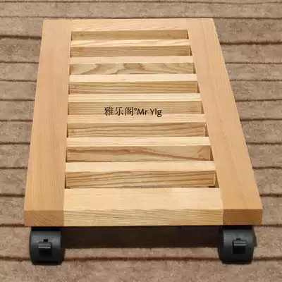 Accord computer desktop main frame movable heat dissipation host bracket movable solid wood main case base