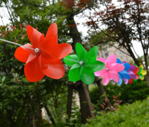 Three-dimensional flower-shaped windmill string outdoor string windmill hanging string kindergarten decoration flower environment layout
