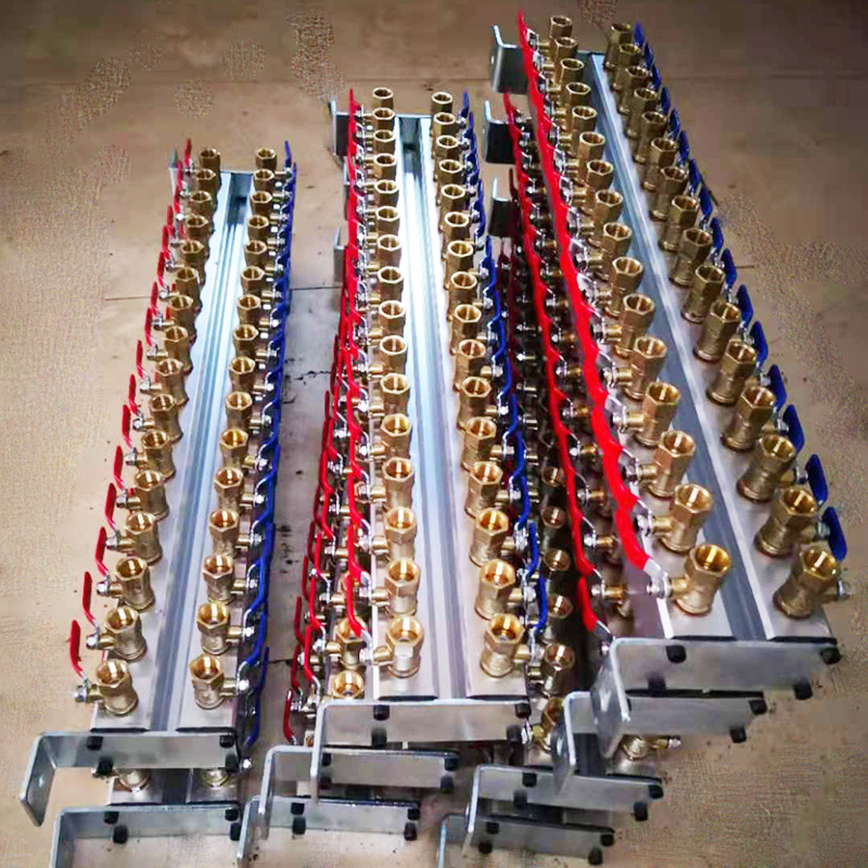 Injection Molding Machine Water Divider, Double-Row Aluminum Mold Water Drainage, 3/4 Inch Thickened Copper Ball Valve, 1inch Water Inlet Diverter, Injection Molding Machine Water Divider, Double-Row Aluminum Mold Water Drainage, 3/4 Inch Thickened Copper Ball Valve, 1inch Water Inlet Diverter,