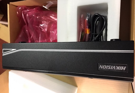 Hikvision DS-TPE100 also TPE304 300 entrance control terminal parking charge server