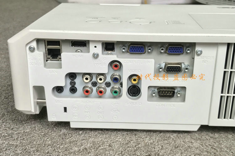 Máy chiếu chính hãng Hitachi CP-X2011N HD Máy chiếu gia đình dành cho doanh nhân HDMI 720P - Máy chiếu