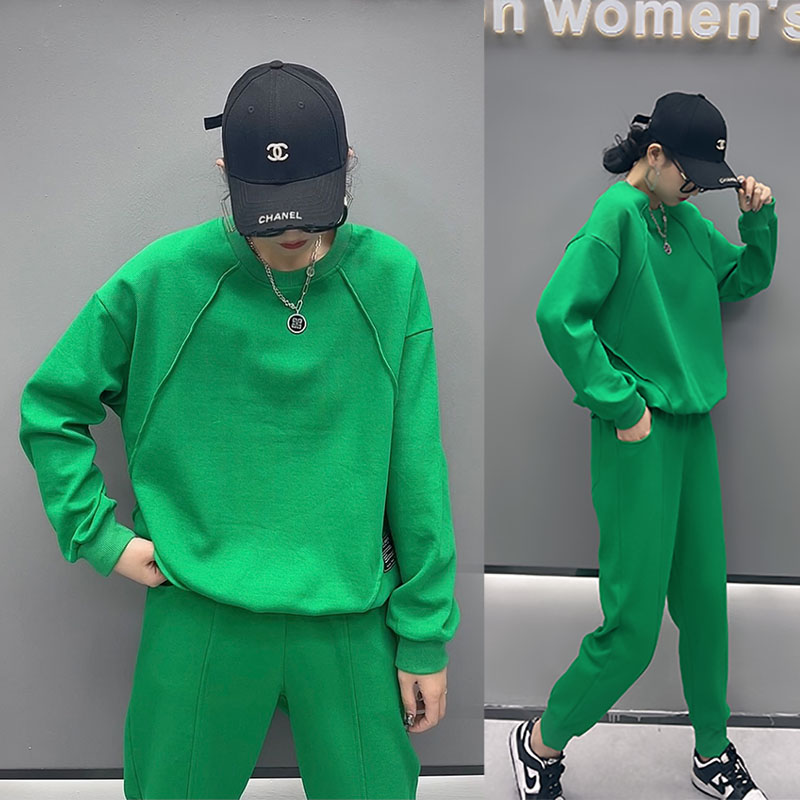 2022 New Sports Suit Women Fashion Trends Casual style Round Collar Green Korean sports clothes Two sets
