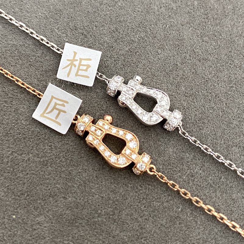 18K Small Diamond-Free Half-Diamond Full-Diamond Horseshoe Buckle Bracelet Gold White Golden Rose Gold Federer Mini Female 18K Small Diamond-Free Half-Diamond Full-Diamond Horseshoe Buckle Bracelet Gold White Golden Rose Gold Federer Mini Female