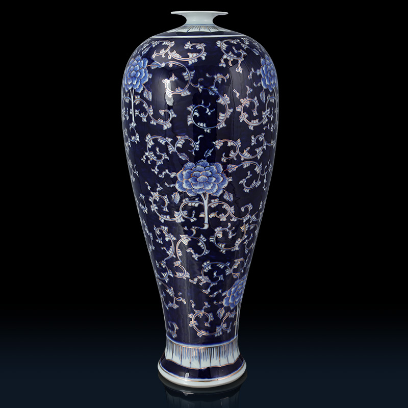 Jingdezhen blue and white porcelain high-grade hand-painted gold ceramic large vase ornament Chinese living room high-style decoration home