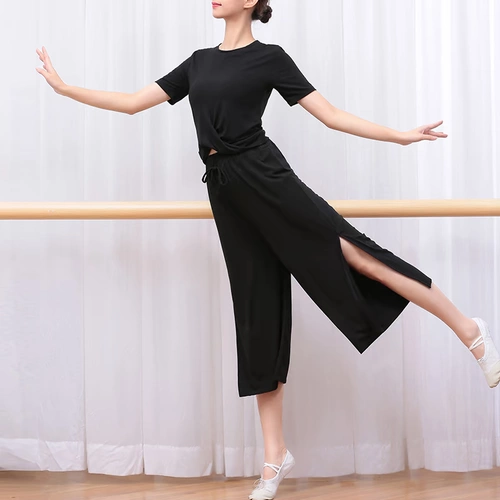 Fita Training Clothing Slim -Strimttaiting China National Dance Modern Latin Dance Service Модальная танцевальная служба Женщина -учительница