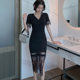 2022 new summer feminine dress temperament shows figure slim V-neck light luxury lace stitching skirt