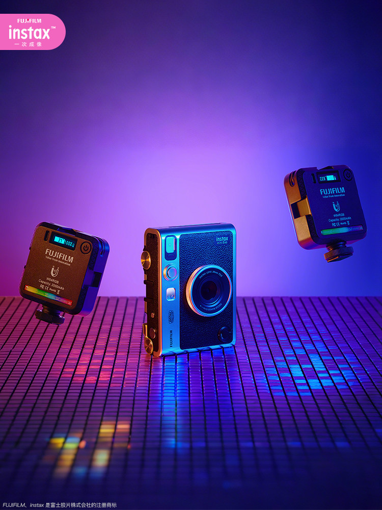 Fujifilm/Fuji Instant Imaging Mini Evo Dedicated Fill Light Original Instant Camera Peripheral Magnetic Rgb Fill Light with Adjustable Color Temperature