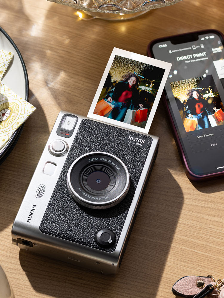 Fuji Camera Instax Mini Evo Instant Camera One-Shot Digital-To-Analog Retro 90 Upgraded Model