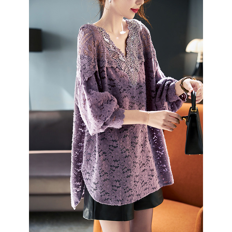 Baoshi Le V Collar Nail Pearl Hollowed-out Lace Jersey Woman Long Sleeve Casual Loose Beat bottom jacket Autumn and winter style 2023 new-Taobao