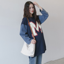 Pregnant womens sweaters spring and autumn mid-length tops Korean fashion large code letter printing denim stitching maternity clothes autumn