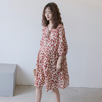 Pregnant womans dress in a dress with a long summer thin section Loose Pregnancy late Grand Code Fashion Wave Point Snow spinning Pregnant Woman Skirt