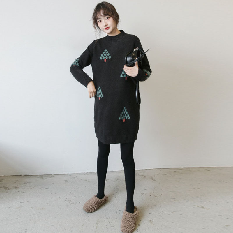 Small pine tree printed ~ pregnant woman sweater in long version 2021 new autumn winter thickened warm pregnant woman knit undershirt