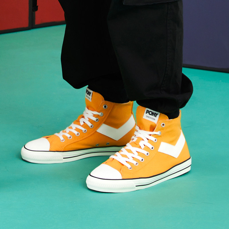 pony canvas shoes