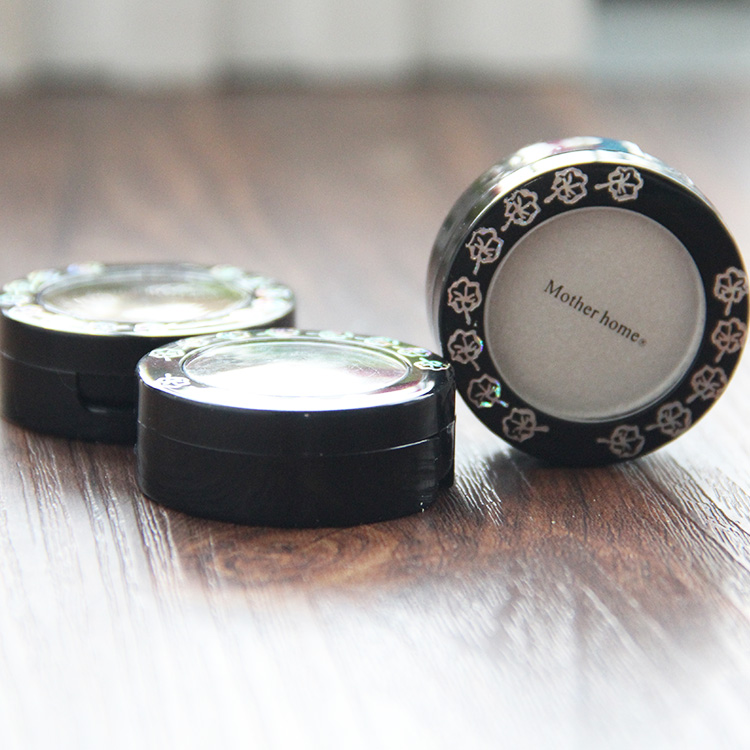 Monochromatic Pearlescent Eye Shadow Earth Color Smoked Makeup Eye Shadow Powder Life Naked Makeup Color Makeup With Mirror Eye Shadow Stick 3 Color Selection