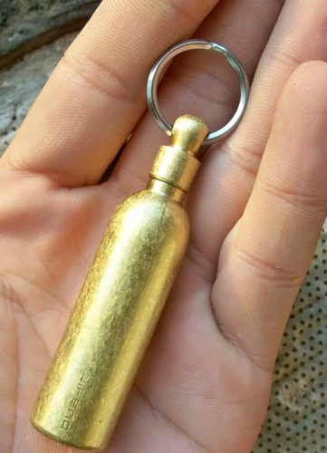 Зажигалка на керосине для ключей, латунный дозатор масла, со снежинками