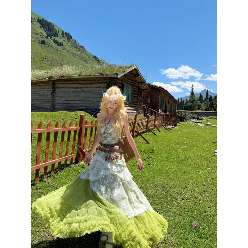 Uptomcc Nalati Wonderland Colorful Plaid Tube Top Camisole Mesh Skirt Xinjiang Travel Set Summer Uptomcc Nalati Wonderland Colorful Plaid Tube Top Camisole Mesh Skirt Xinjiang Travel Set Summer