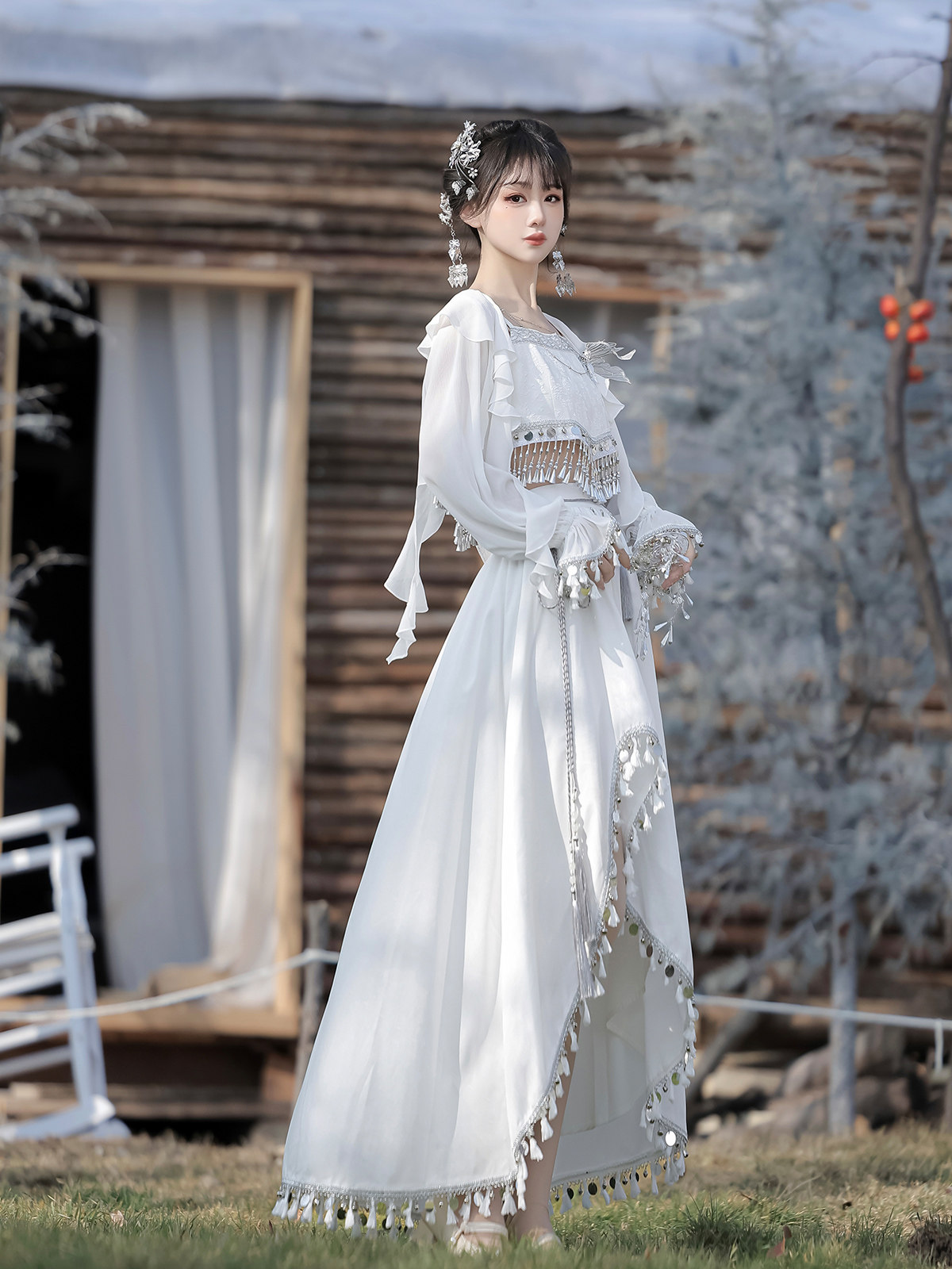 Китайцы одежда наборы 锦慕汉服[白银]苗疆少女白色异域风苗族元素服装民族风汉元素套装