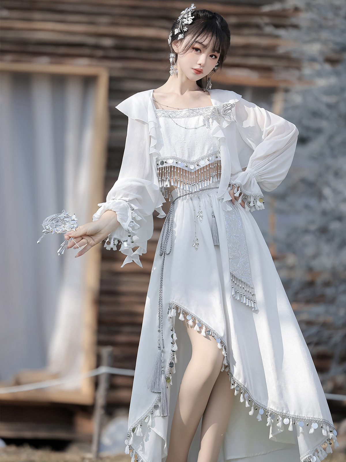 Китайцы одежда наборы 锦慕汉服[白银]苗疆少女白色异域风苗族元素服装民族风汉元素套装