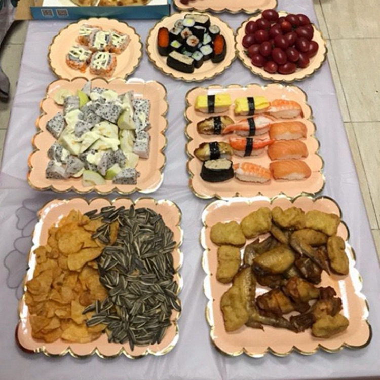 Picnic Plate Disposable Paper Plate Birthday Party Dessert Table Decoration Holiday Arrangement Cake Fruit Snack Display