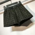 Mùa đông mát mẻ pu da khâu kẻ sọc quần short tweed nữ phiên bản Hàn Quốc cộng với quần nhung cao đến eo quần rộng ống rộng quần short nữ ống rộng Quần short