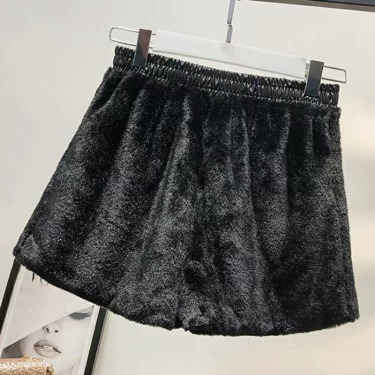 Quần short thỏ mùa đông mát mẻ nữ phiên bản Hàn Quốc của eo cao đã mỏng bên ngoài mặc quần bốt ống rộng chân hoang rộng quần đùi nữ đẹp