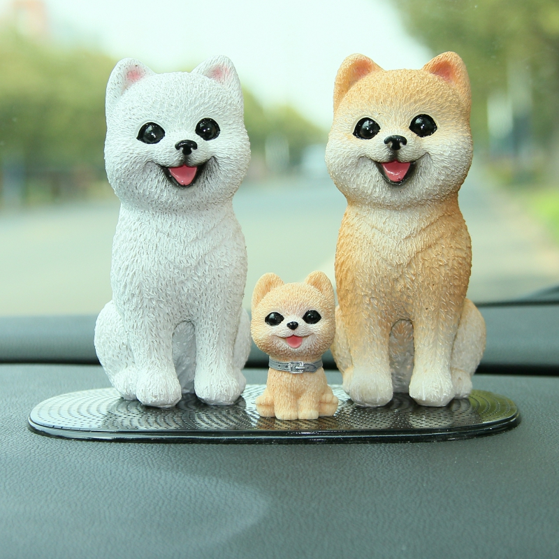 Car center console decoration supplies personalized creative high-end resin simulation dog cute Pomeranian car decoration