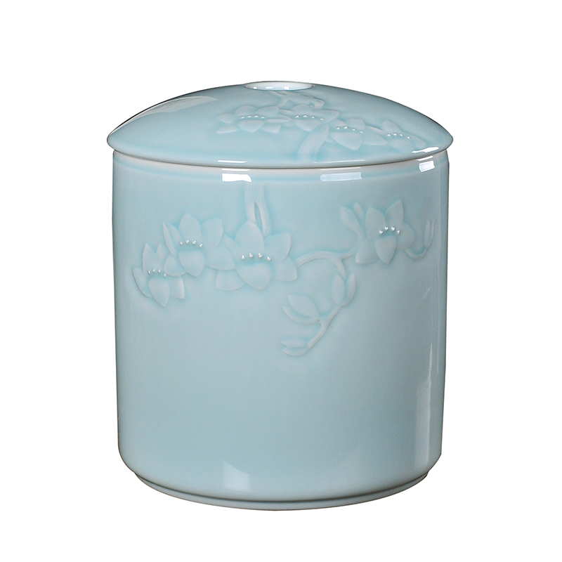 Jingdezhen shadow blue glaze hand - carved ceramic caddy fixings large storage POTS stored pu - erh tea cake bulk tea pot