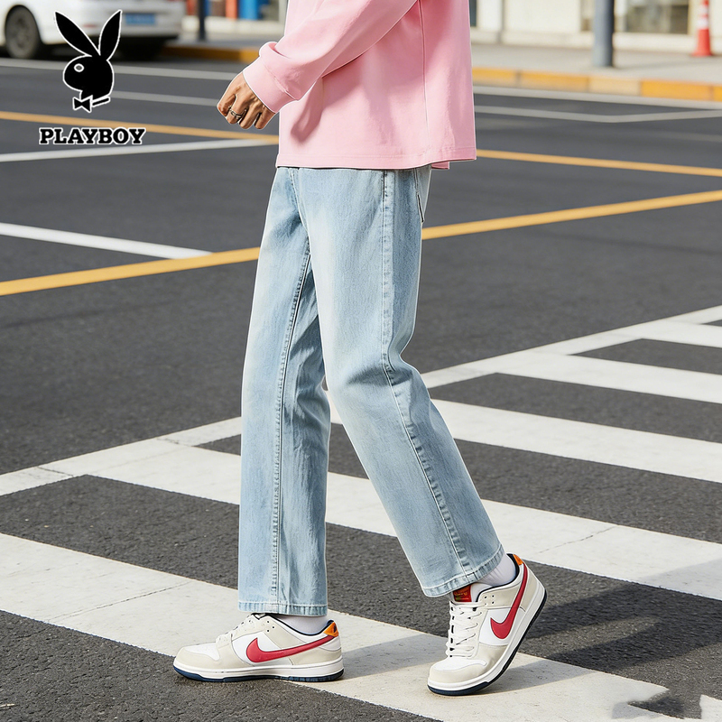 Playboy Retro American-Style Light Blue Jeans for Men, Cropped Trendy Slim-Fit Drapey Straight Stretch Casual Pants