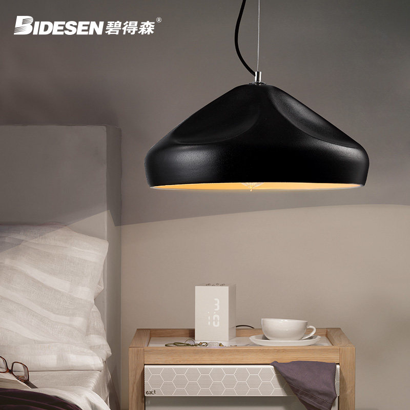 �̵�ɭ��ŷ����ʥ�±�����