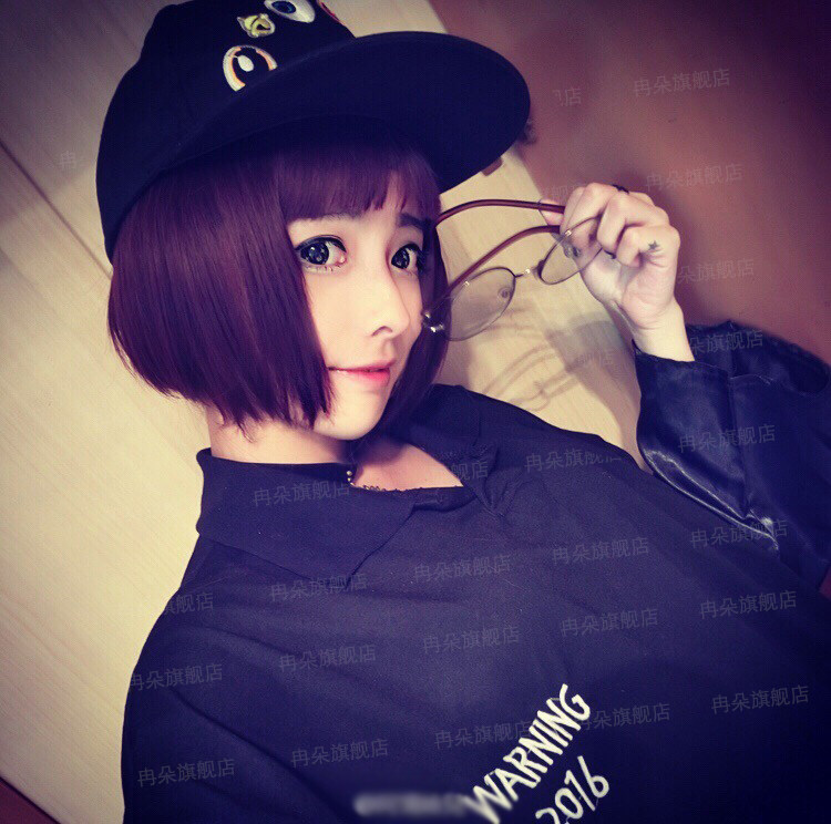 Perruque cheveux raides Court - Ref 2613569 Image 4