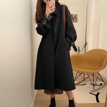 2022 winter new Hepburn style black woolen coat womens knee-length mid-length small woolen coat thickened