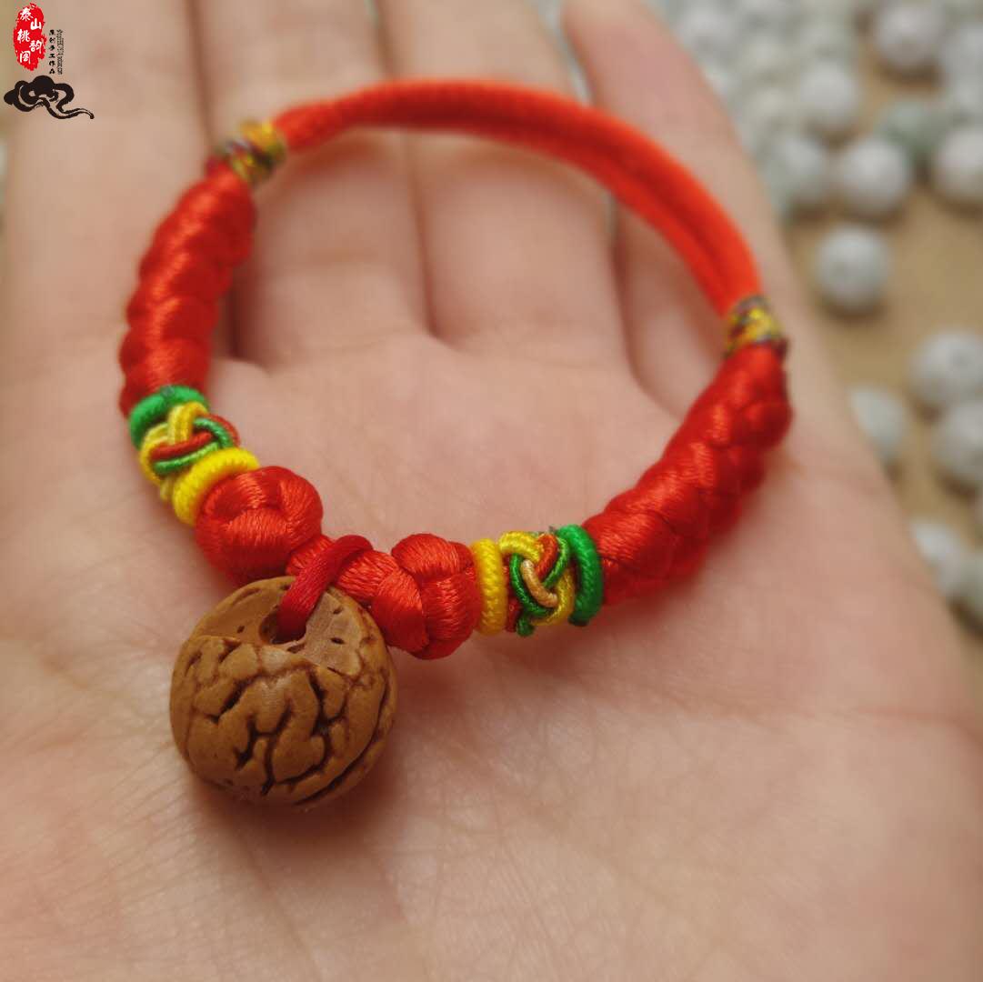 Adult baby Baby child pressure to open up evil anti-scare bracelet Peach core basket Pig bone peach wood red rope anklet