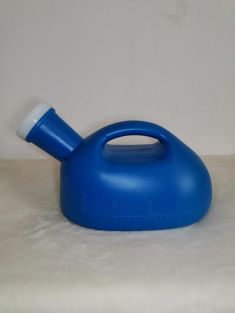 Upgraded plastic urinal old man with lid Urinal handle tick mark Non-toxic portable car urinal