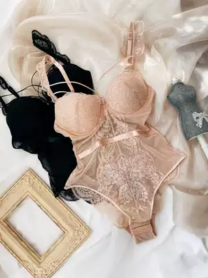 European and American girls underwear gathered thick bra sexy lace transparent suspender jumpsuit hollow beautiful back red