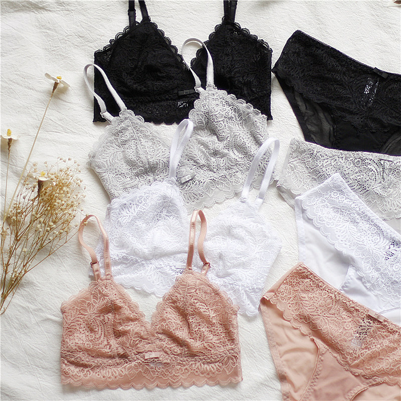 Lady bra ultra-thin lace sexy triangle wide flank of lace lace with lactose submilk underwear set transparent home without steel ring