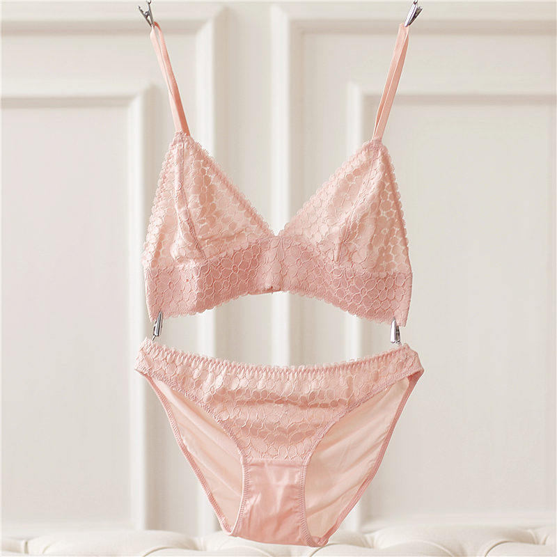 欧美文胸性感超薄蕾丝刺绣大花纯色软杯无钢圈三角杯内衣套装诱惑